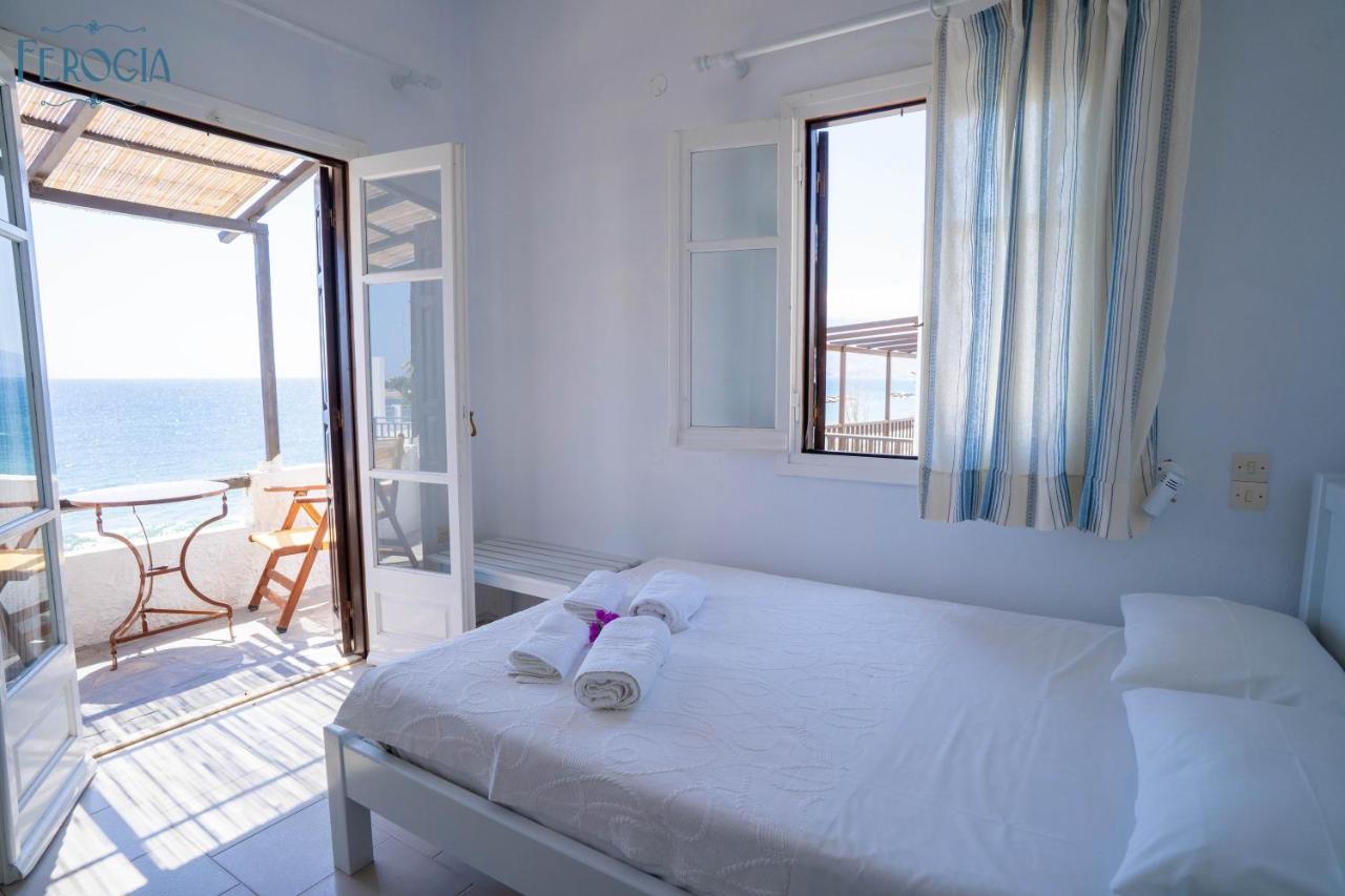 Ferogia Hotel Skyros Exterior photo