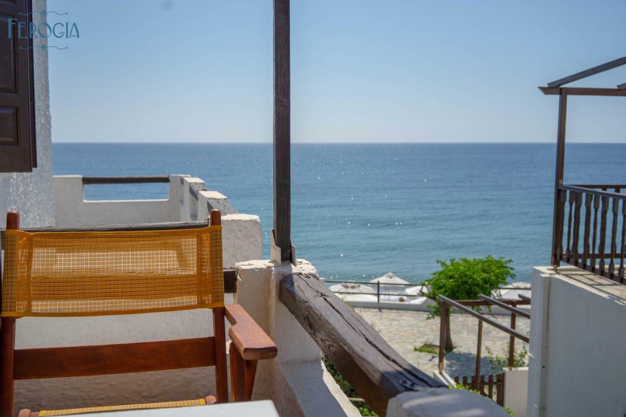 Ferogia Hotel Skyros Exterior photo